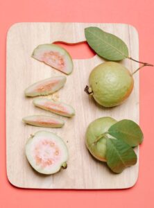14 Surprising Benefits of Guava During Pregnancy